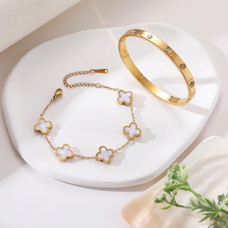 Women's Four-Leaf Clover Amazon New Product Bracelet Set of Two High-Quality Men's Bracelets Electroplated with 18Kv Gold That Won'T Fade