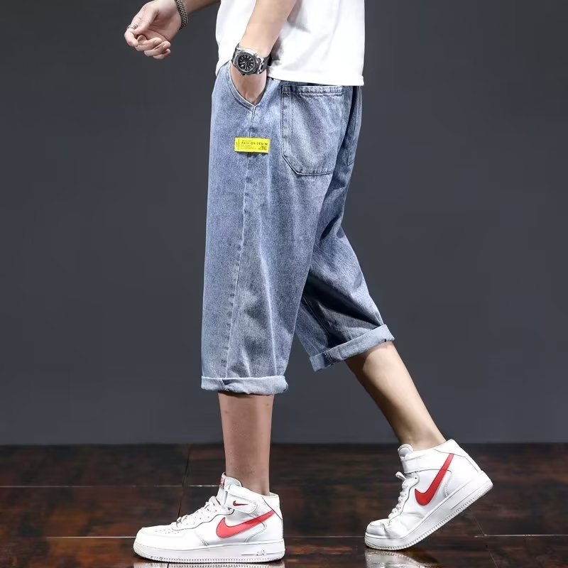 Nueva tendencia de mezclilla de verano para hombres, pantalones cortos de talla grande y rectos sueltos, marca de moda para hombres, pantalones medios de 7 puntos, estilo fino de verano