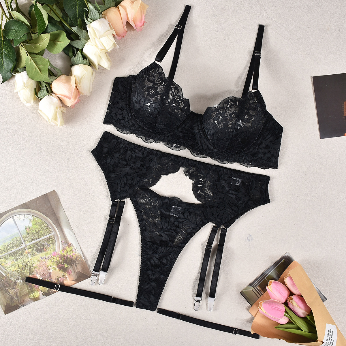 Lencería Rusia AliExpress transfronteriza exclusivo sexy anillo de acero Sujetador de encaje sexy Lencería Conjunto de 4 piezas