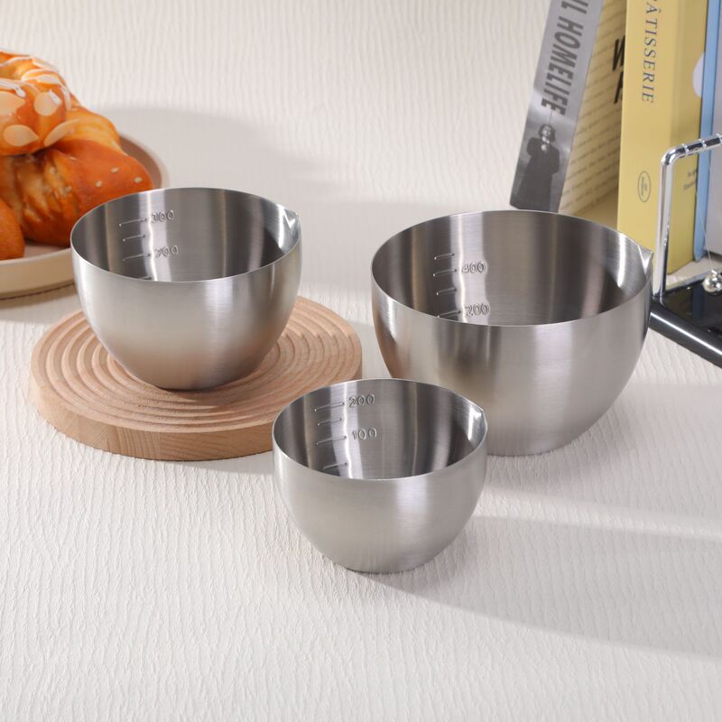 304 Stainless Steel Cooking Bowl with Handle and Scale, Baking Measuring Cup, Small Fruit Bowl, Household Egg-Beating Bowl, Japanese-Style Salad Bowl