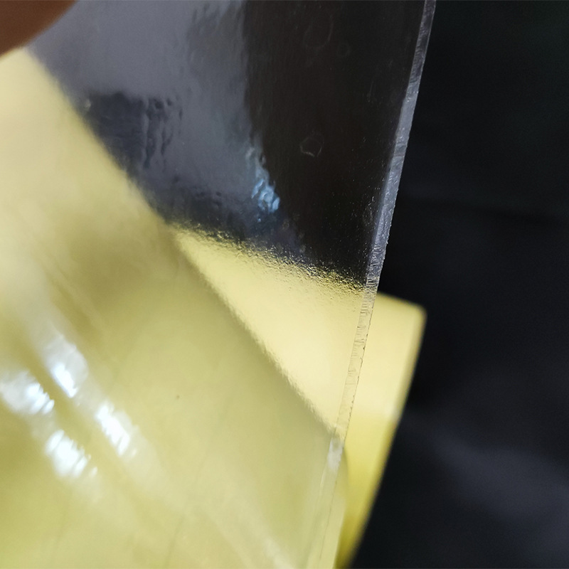 Película de laminación en frío PVC de doble cara adhesiva de alta permeabilidad de alta adhesión resistente a altas temperaturas fondo amarillo de doble cara máquina de laminación adhesiva consumibles ventas directas de fábrica