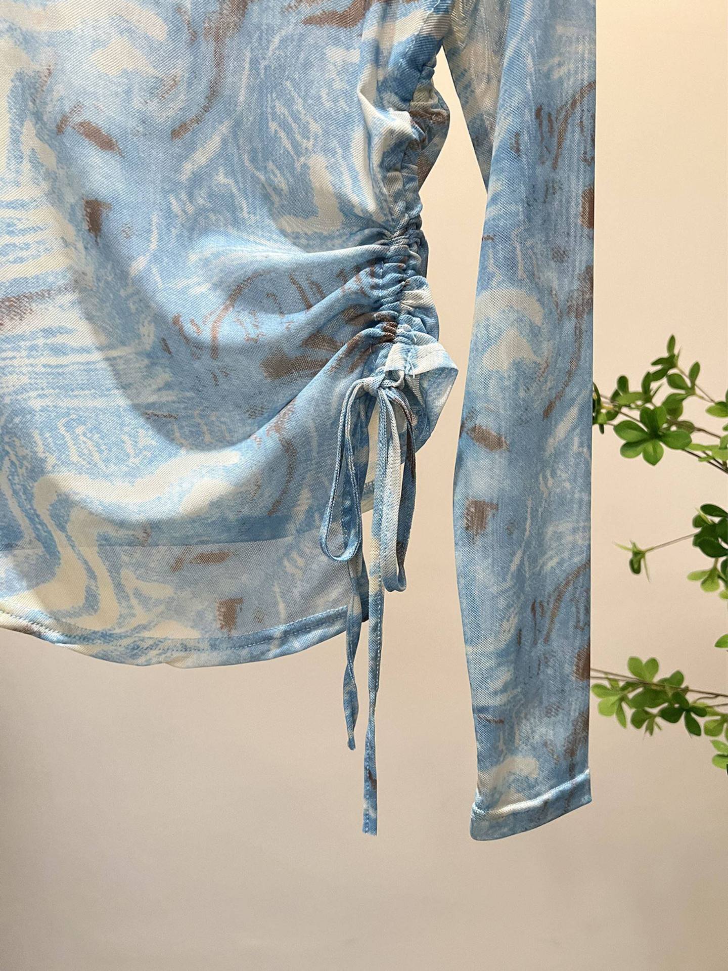 Áo thun nữ tay dài phong cách vintage họa tiết tie nhuộm lưới chống nắng dây rút — Màu xanh ngắn tay áo chi tiết 10