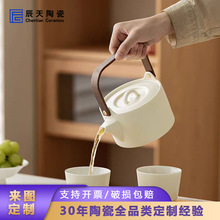 �p�ἃɫ�մ�ˮ�����b�F�����s�����ع����߼Ҿӿ͏d������˱�