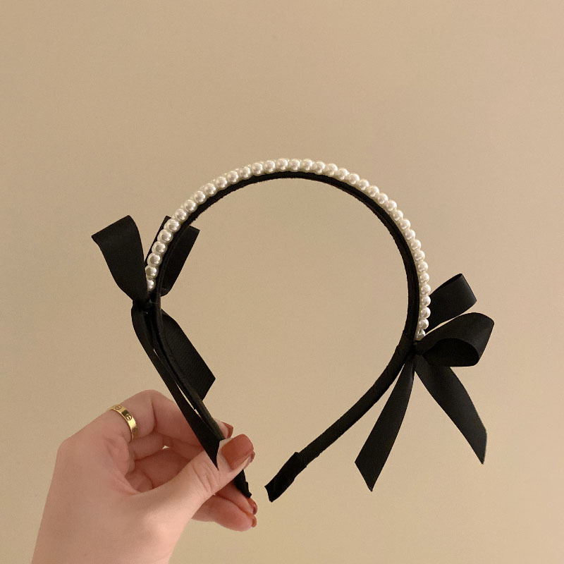 Schwarzes Perlen-Stirnband mit Schleife für Damen im Sommer, High-End-Retro-Stil, französischer Stil, elegantes Presse-Stirnband, koreanische Kopfbedeckung für Frauen_voghion.com