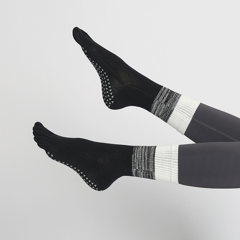 컬러 블록 블랙