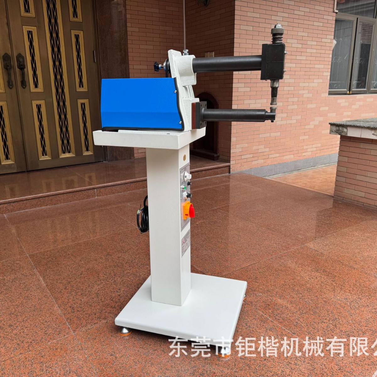 �������λ����ֶ��ͻ����ֳ����豸