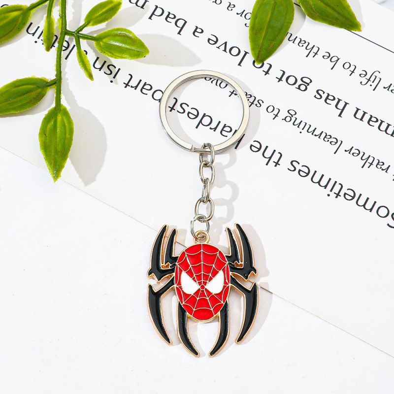 New Avengers Peripheral Marvel Alliance Keychain Alloy Spider-Man Pendant Creative Logo Jewelry Stylish