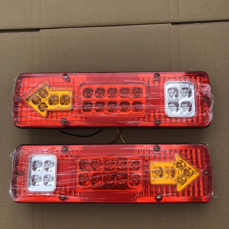 Luz trasera LED 12V/24V camión/tractor, multifunción, freno, giro, reversa