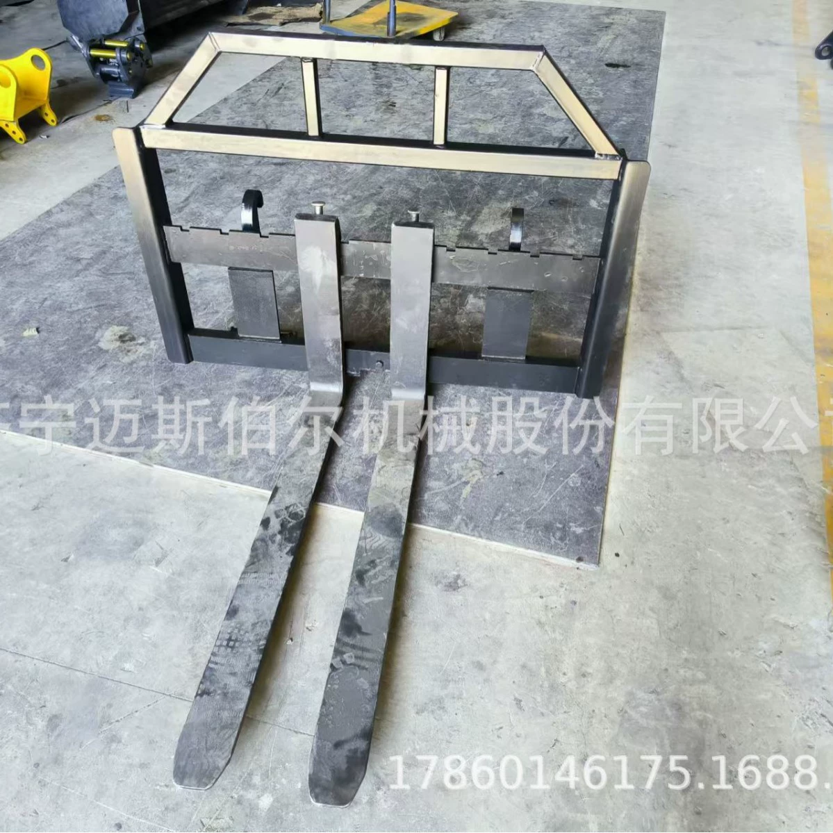 Маленький микроэкскаватор принадлежит Daquan 60 экскаватор