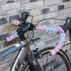 Bicycle anti-slip handlebar tape with gradient road bike wear-resistant handlebar tape, colorful changing handlebar wrap, fixed-flight bike strap C87