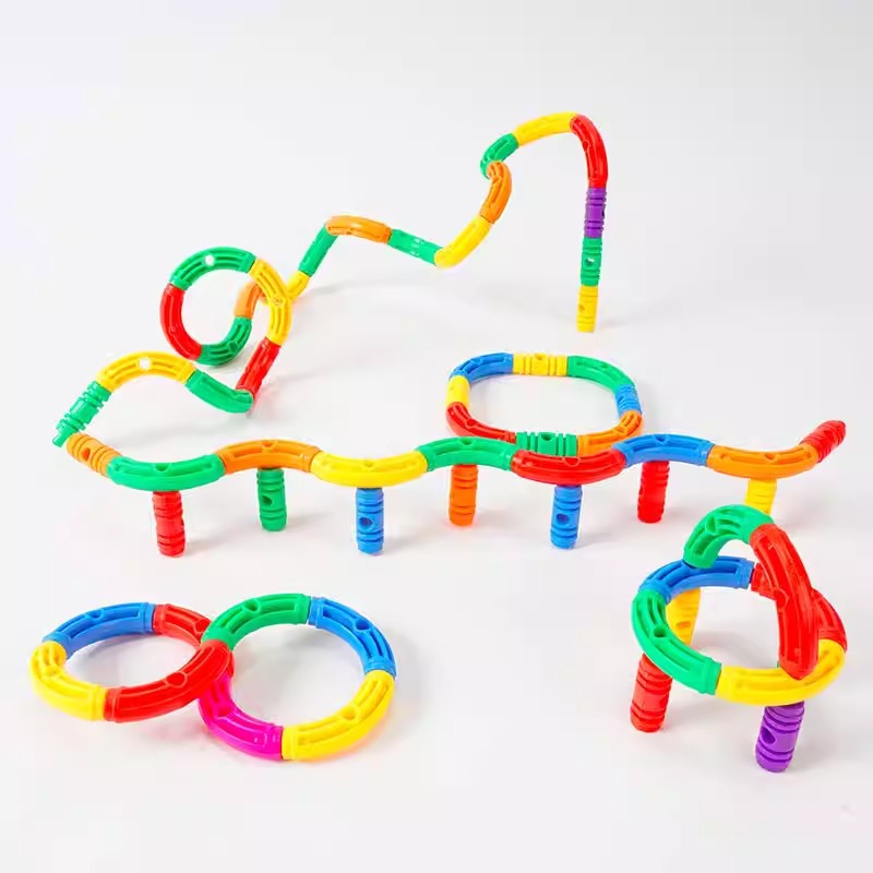 Jardín de infantes de bloques prodigios Clase pequeña Juguetes finos Área de construcción Mesa de nieve Materiales infantiles Hojas de flores