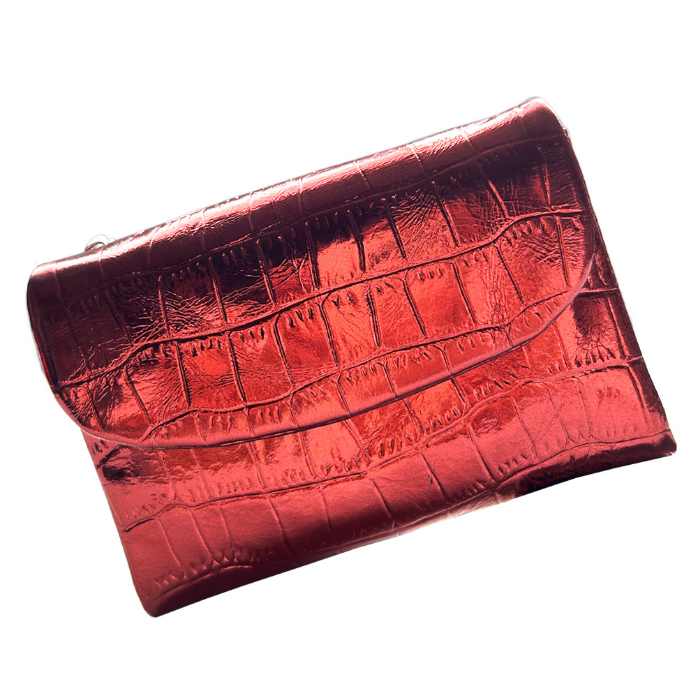 Deep red (crocodile pattern)