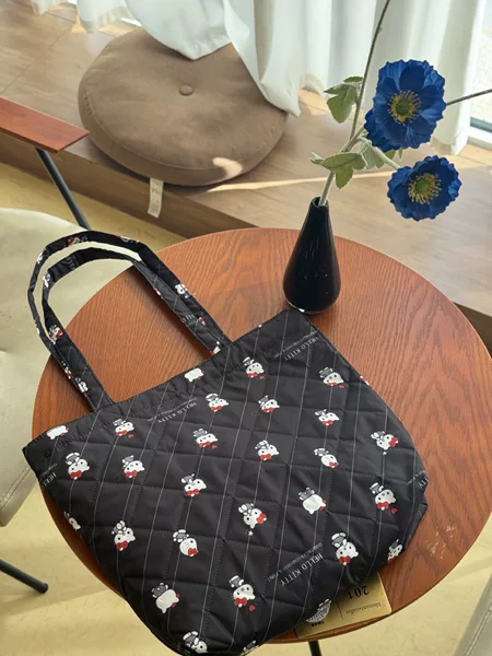 New Style Tote Versatile Commuter Shoulder Handbag Large Capacity Student Tote Bag Large Capacity Student Canvas Bag