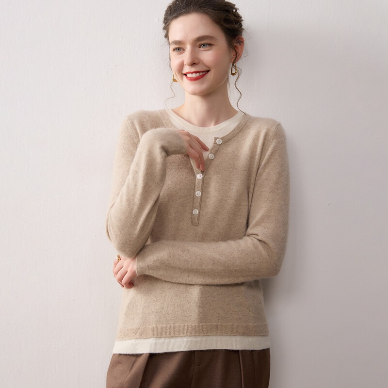 Autumn and Winter New Knitted Bottoming Shirt for Women, Round Neck Pullover Sweater, Inner Top, Fake Two-Piece Round Neck, Contrasting Cashmere Autumn and Winter New Knitted Bottoming Shirt for Women, Round Neck Pullover Sweater, Inner Top, Fake Two-Piece Round Neck, Contrasting Cashmere