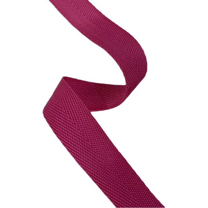 Саржевая Фабрика прямые поставки полипропиленовая волокнистая лента с елочкой красочная Елочная лента оптом в наличии