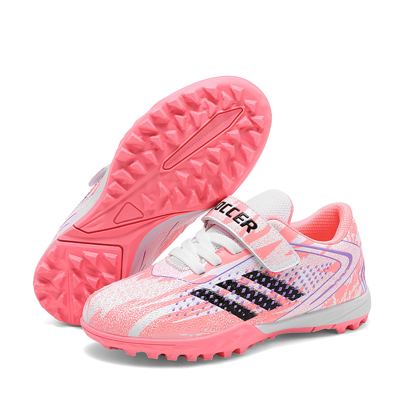 Verano nuevos productos transpirables niños velcro zapatos de fútbol zapatos deportivos para niños y niñas zapatos de entrenamiento anti-deslizante TF