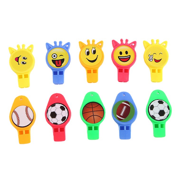 Expresión de fútbol silbato de dibujos animados al por mayor fábrica directa silbato árbitro marca nuevos juguetes de plástico para niños al por mayor