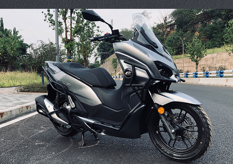 Suitable for Qianjiang Hong 150 Urban Edition FORT front and rear anti-fall bumpers and motorcycle rack modification