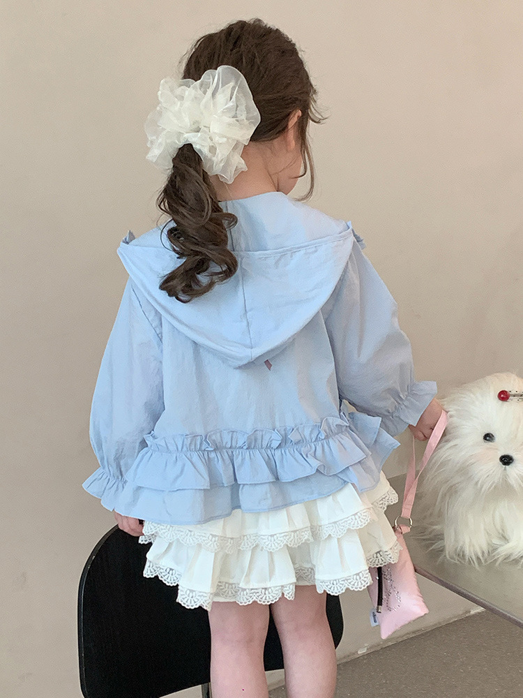 Ropa de protección solar para niñas 2025 verano nuevo estilo coreano ropa de protección solar para bebés verano para niños chaqueta delgada con capucha