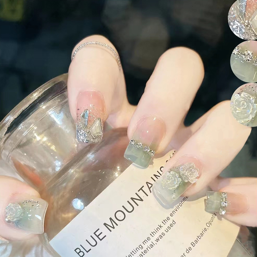 Desnudo transparente verde claro cristal rosado manicure rosa brillante diamante estilo francés usar 24 piezas de parche de uñas falsas