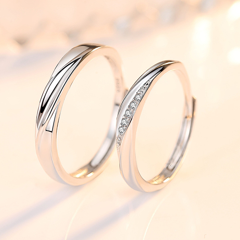 Anillo de pareja de amor de plata esterlina entrelazada