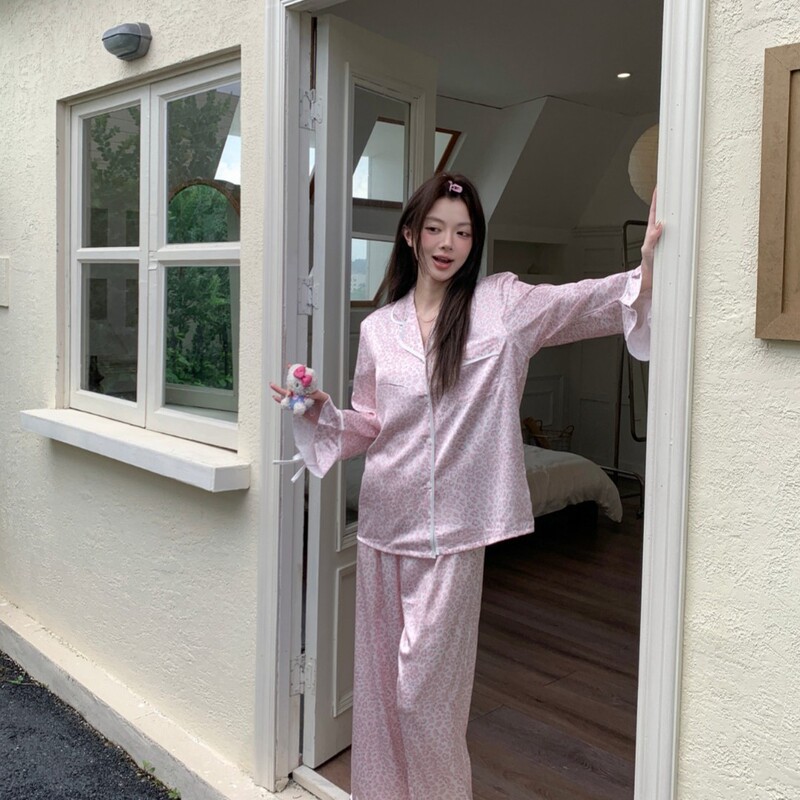 2026 Summer New Peach Blush Dream Double Long Pajamas Women's Spring and Summer Home Wear Ice Silk Pajamas 2026 Summer New Peach Blush Dream Double Long Pajamas Women's Spring and Summer Home Wear Ice Silk Pajamas