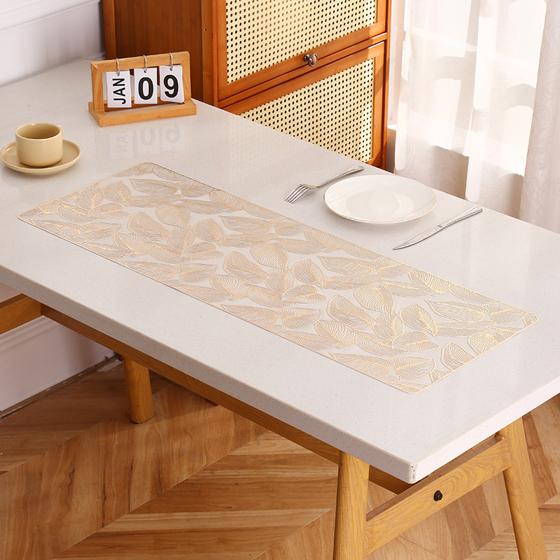 Almohadilla de aislamiento térmico de mil hojas Almohadilla de PVC impermeable y a prueba de aceite Almohadilla de estilo occidental de estilo INS europeo y americano de alta calidad Bandera de mesa europea al por mayor