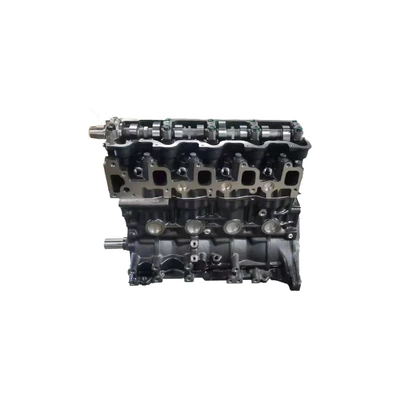 and Hilux, Engine assembly