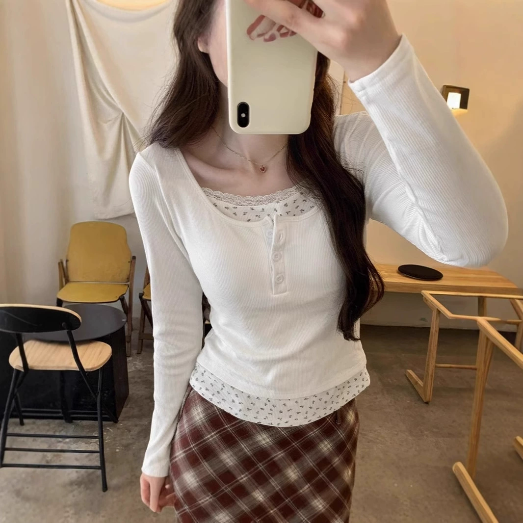 Футболка с нагрудным ковриком для женского осеннего и зимнего однослойного шлифовального волоса сгущенные поддельные две нижние рубашки можно носить снаружи, чтобы быть тонким и теплым внутри