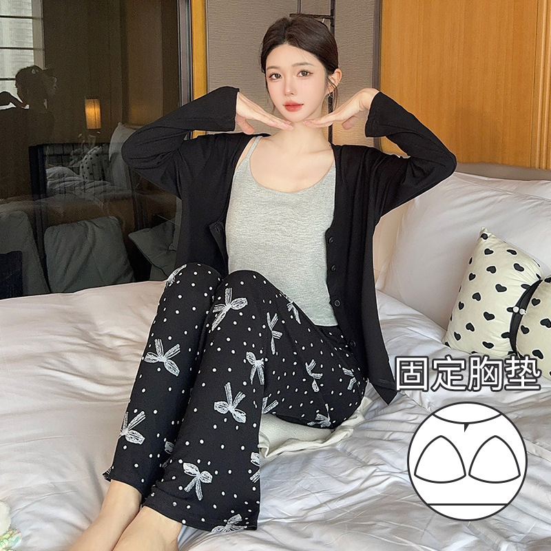 2025秋冬の新型は、取り外し可能な胸パッド付きのパジャマ女性モーダルカジュアルで痩せた家庭服セットの3点セットです。|undefined