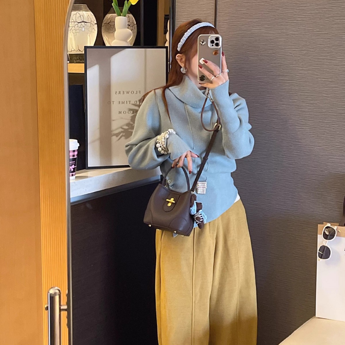Cross-Border Genuine Leather Women's Bag Lychee Grain 2026 New Fashion Commuter Handheld Bucket Bag Versatile Shoulder Crossbody Bag - Thumbnail 2