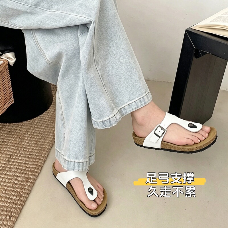 Cowhide Birkenstock-style cork-soled flip-flops, summer casual outdoor beach sandals, available in couples' styles and large sizes, wholesale Cowhide Birkenstock-style cork-soled flip-flops, summer casual outdoor beach sandals, available in couples' styles and large sizes, wholesale