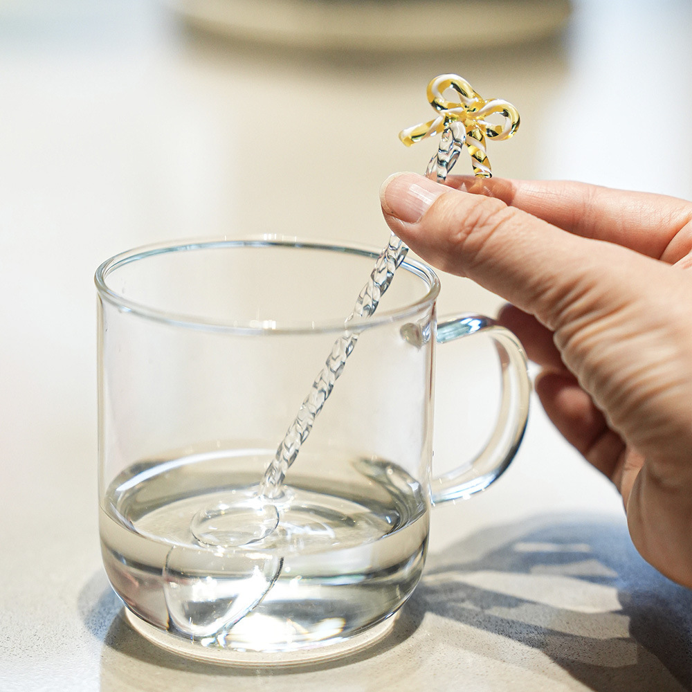 Cuchara de café de arco creativo cuchara de vidrio de colores adorable cuchara de helado de arco postre cuchara de café batida