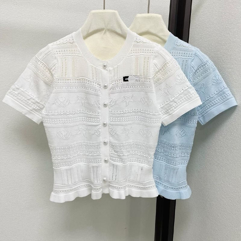 High-End Summer New Knit Cardigan with Miu Lettering, Heart Lace, Short Sleeves, Single-Breasted, Slim Fit, Versatile, Thin for Women