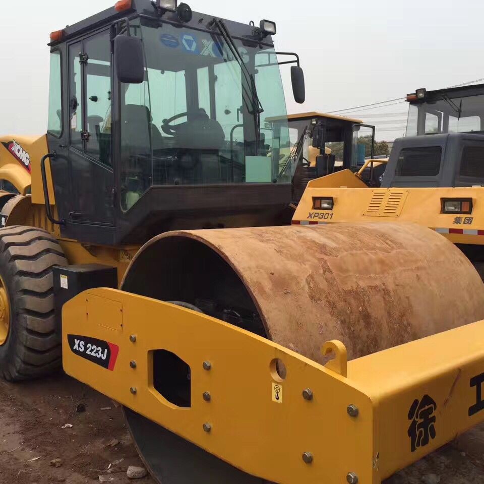 XCMG XS223JE (22T) 26T Fenghua usado rodillo de acero único 22 toneladas rodillo XS202J XS225