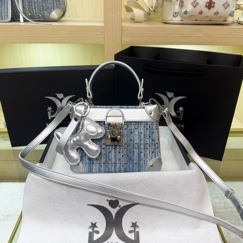 Dropshipping niche blue denim diamond-embellished box bag 2026 new model high-end handbag cross-border wholesale