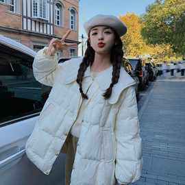 白色娃娃领羽绒服女冬季2025新款学院风可爱宽松轻薄款白鸭绒外套