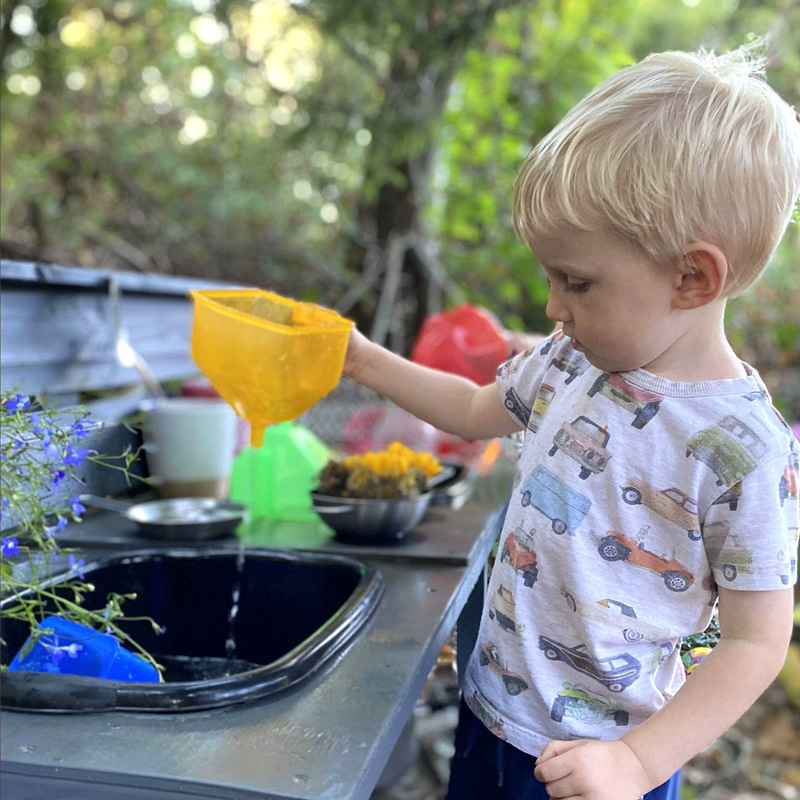 Ruijiou kindergarten playing water and creating open early education children's rainbow funnel teaching aids