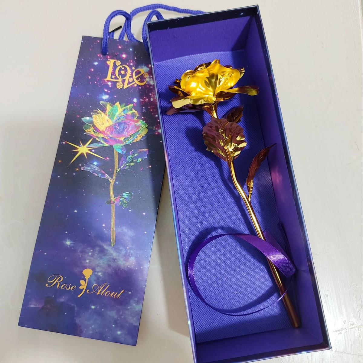 Gold Foil Rose --- Juego de bolsa de regalo de caja de regalo dorada