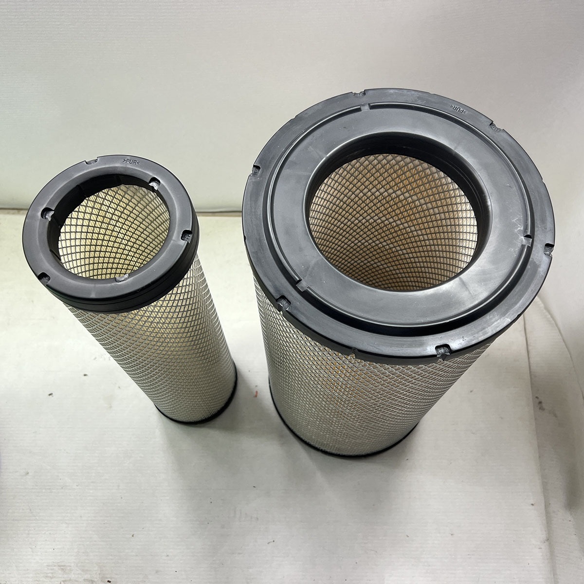 Factory direct supply 40040100090 40040100091 air filter, filter element for construction machinery and trucks