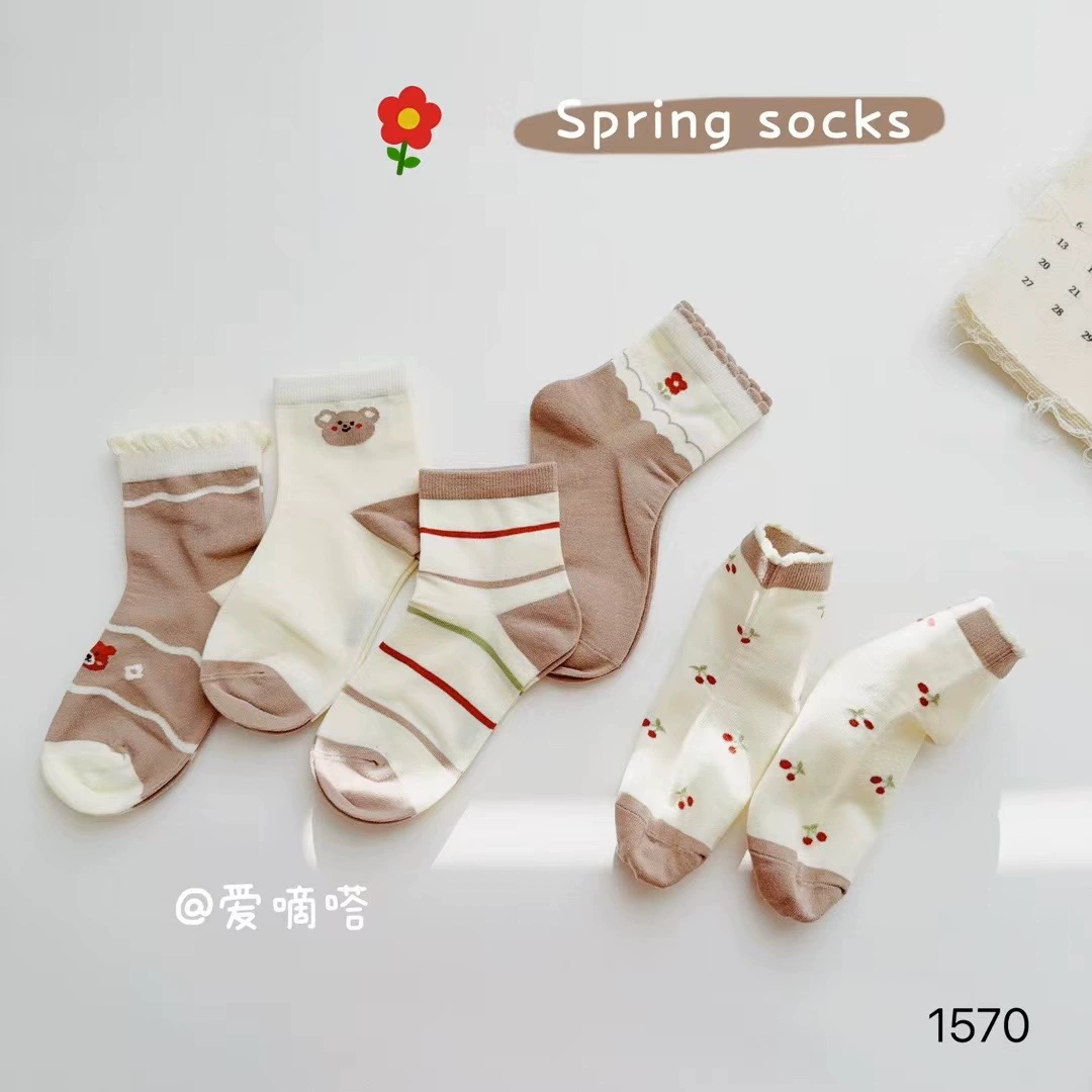 爱嘀嗒 Children's summer socks for students, mid-length