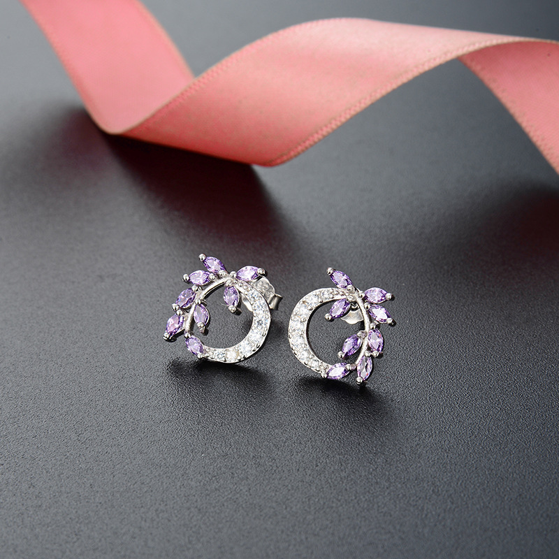 Pendientes de diamantes de hoja fresca pendientes de estilo japonés y coreano s925 pendientes de circón de plata pendientes redondos elegantes de las mujeres