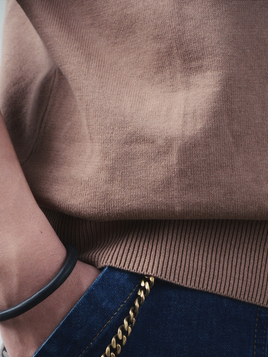 GDDQSDC純綿糸ニット男性半袖tシャツ丸首純色底シンプル基礎通勤ビジネス軽贅沢