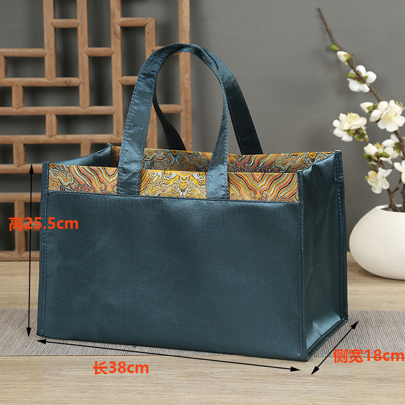 피콕 블루 길이 38 높이 26 옆 폭 18cm 트리밍 실크 가방