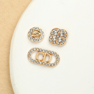 �Ͻ��z�נCƬ���s�荎׺κϽ��Ʒ���DIY���bЬñ�b��϶��A