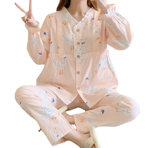 Large-size gauze postpartum clothing: Sweat-absorbent, breathable, soft, and safe—comfortable wear for pregnant women in spring, summer, and autumn.