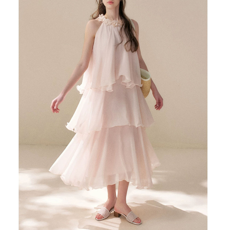 "French Three-Layer Tower" Chiffon Three-Dimensional Floral Long Vacation Halter Neck Dress A-Line Dress 2026 Summer Women's "French Three-Layer Tower" Chiffon Three-Dimensional Floral Long Vacation Halter Neck Dress A-Line Dress 2026 Summer Women's