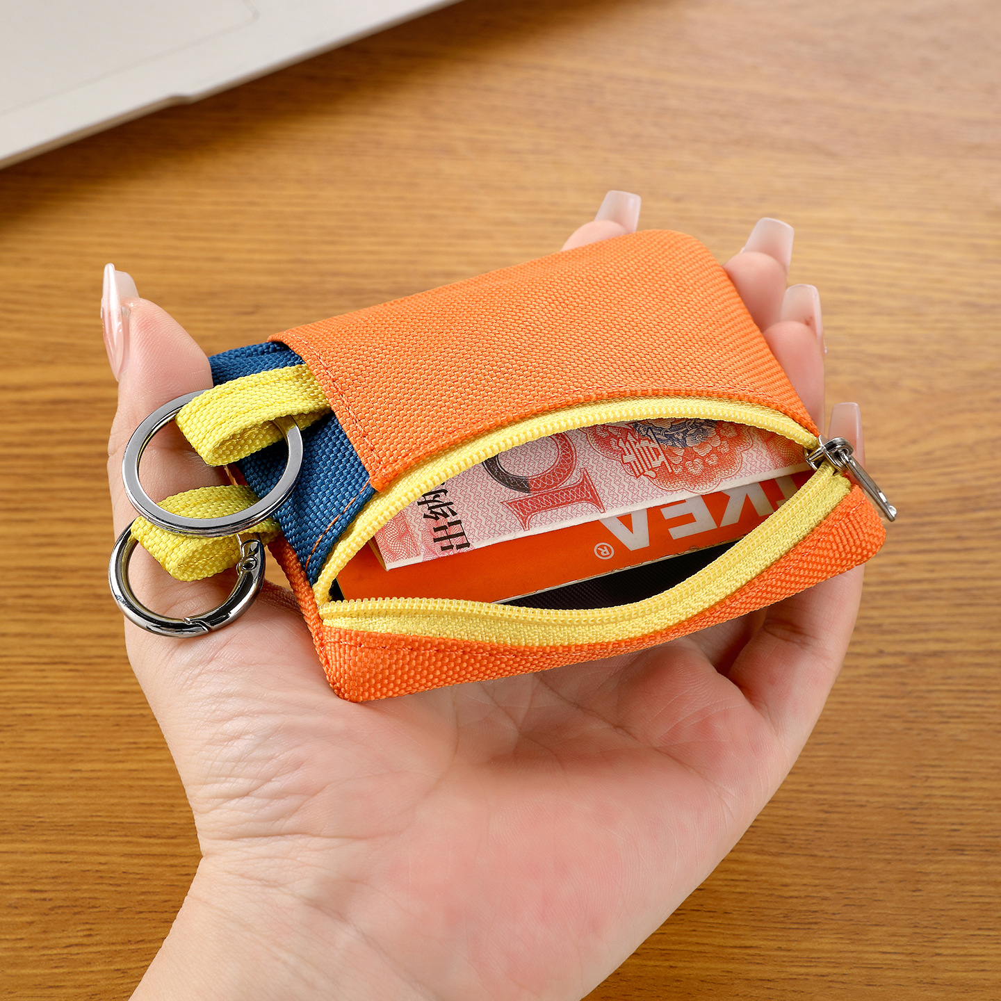 Fábrica al por mayor bolsas de almacenamiento multifuncionales de moda montar mini bolsa portátil bolsa de viaje auriculares bolsa de almacenamiento