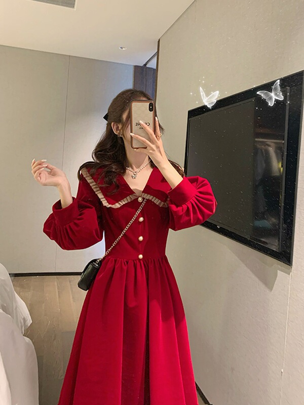 Hepburn-Style Everyday Little Red Dress, Red Velvet Dress for Women, Autumn Outfit with Doll Collar, Plus-Size French-Style Winter Dress