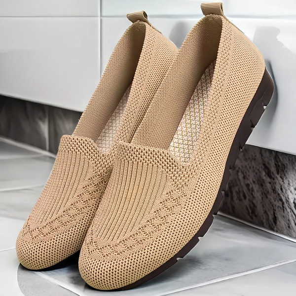 Beijing cloth slippers